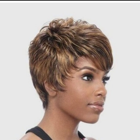 Vanessa F2315 Synthetic Short Pixie Wig In Golden Brown-NEW - Picture 1 of 6